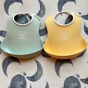 Baby Bjorn Bib Set - Yellow and Green